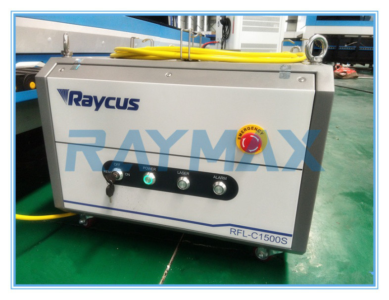 3015 Maszyna do cięcia metalu laserem światłowodowym 2000 W Moc lasera Raycus